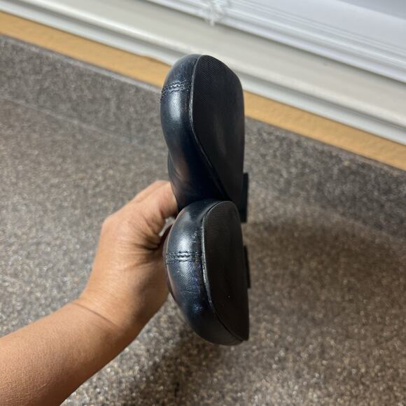 Trotters Womens Sz 11 M Comfort Casual Classic Black Leather Slip On Dress Heels - Picture 6 of 12